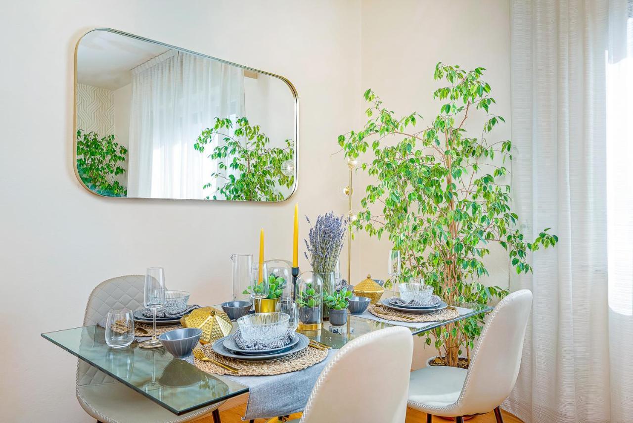 Art Deco' - Sleepwithme - Free Parking - Free Breakfast - Very Friendly Staff Pisa Exterior photo